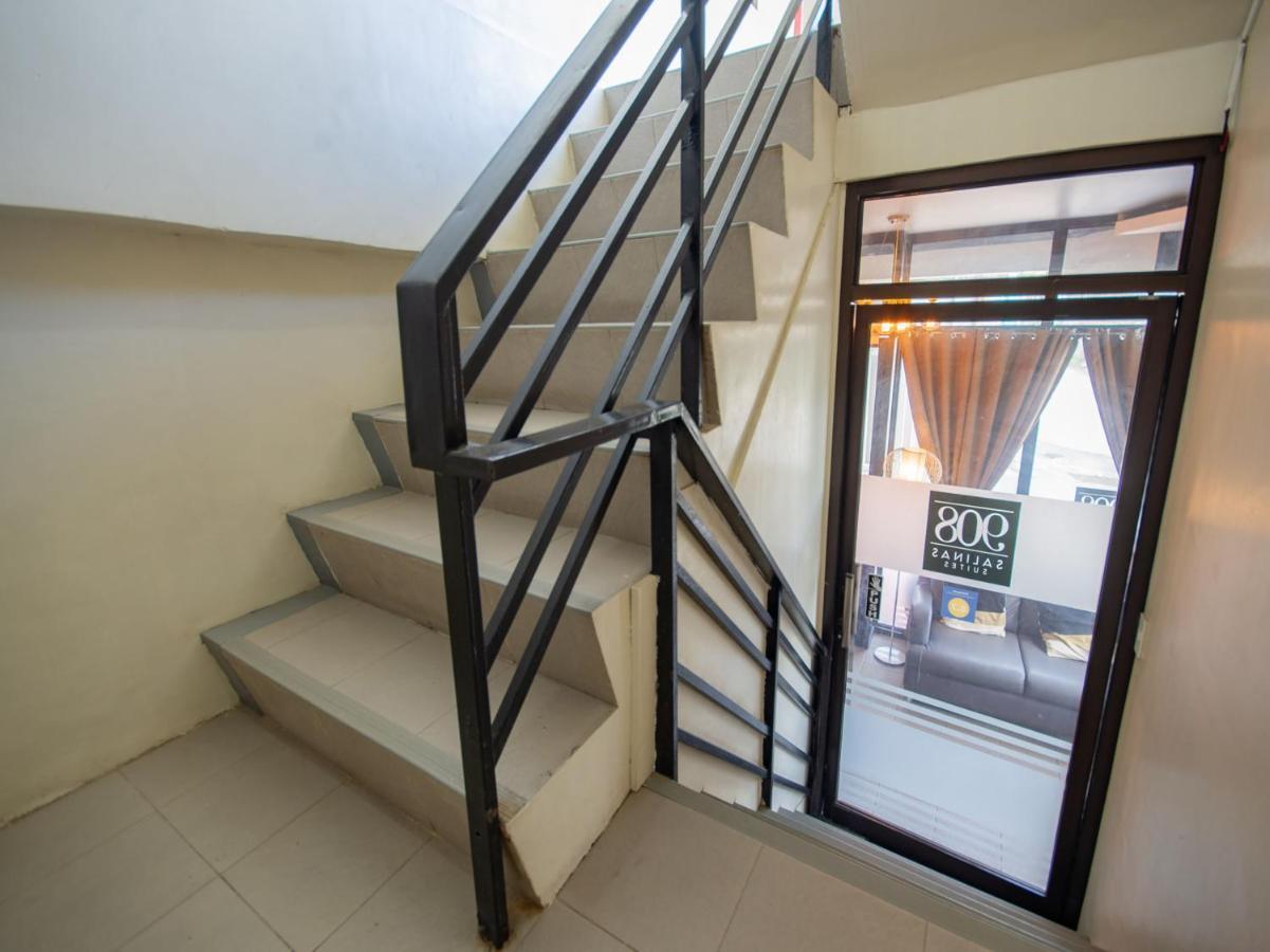 Oyo 707-908 Salinas Suites Cebu Exterior foto